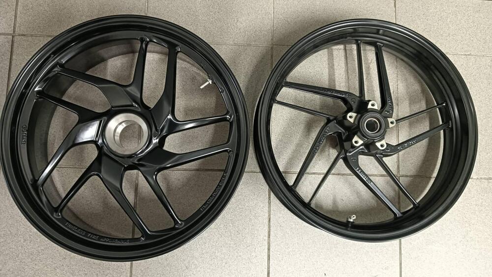 CERCHI DUCATI PANIGALE 899