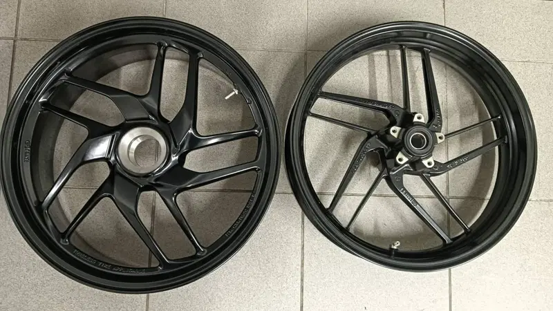 CERCHIO POSTERIORE DUCATI PANIGALE 899