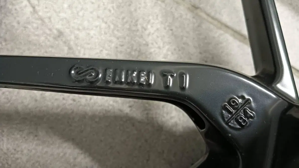CERCHIO POSTERIORE DUCATI PANIGALE 899 (9)