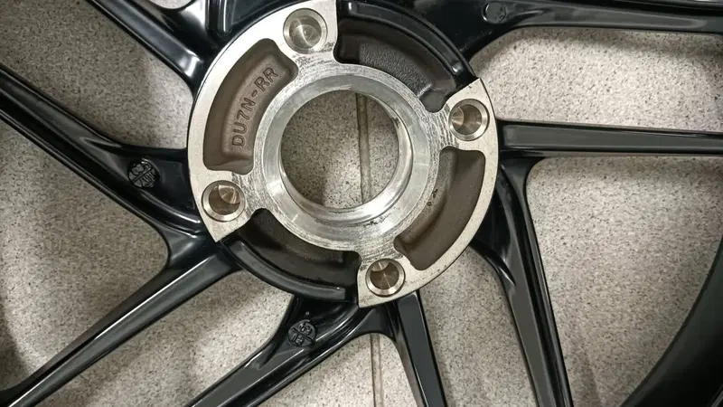 CERCHIO POSTERIORE DUCATI PANIGALE 899 (3)