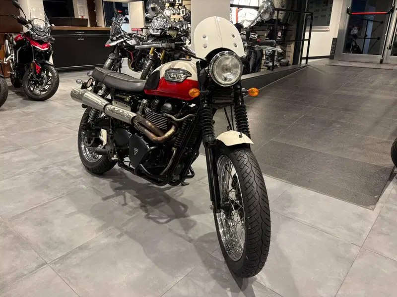 Triumph Scrambler (2006 - 17) (4)
