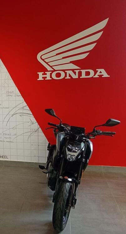 CFMOTO 300NK (2021 - 25) (3)