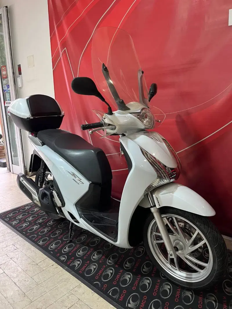 Honda SH 150i ABS (2013 - 16) (5)