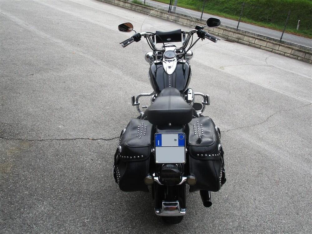 Harley-Davidson 1690 Heritage Classic (2011 - 17) - FLSTC (5)