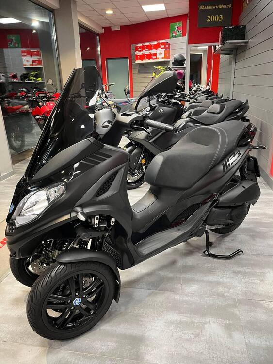 Piaggio MP3 300 ABS Hpe (2021 - 24) (2)