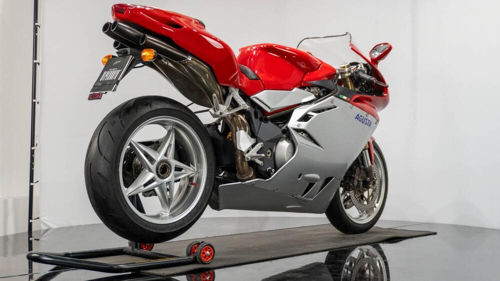 MV Agusta F4 1000 S (5)