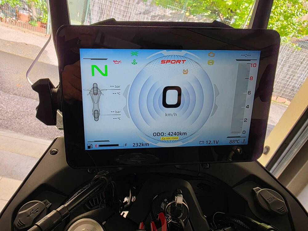 CFMOTO 800MT Explore (2023 - 25) (2)