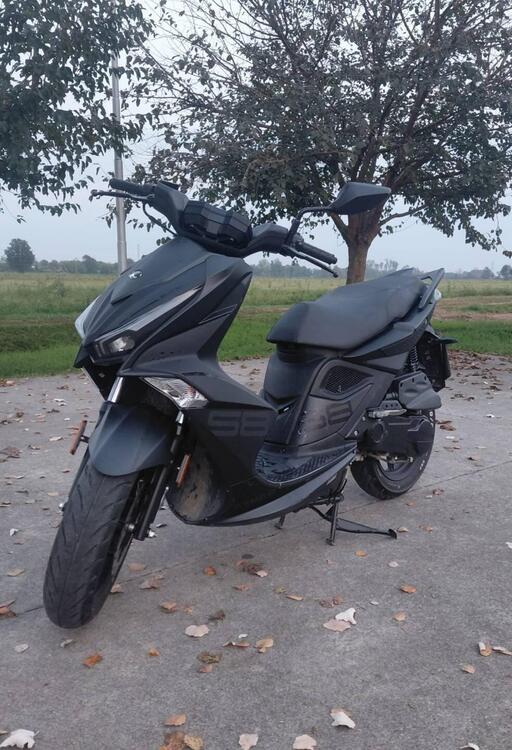 Kymco Super 8 50 R (2022 - 25) (4)