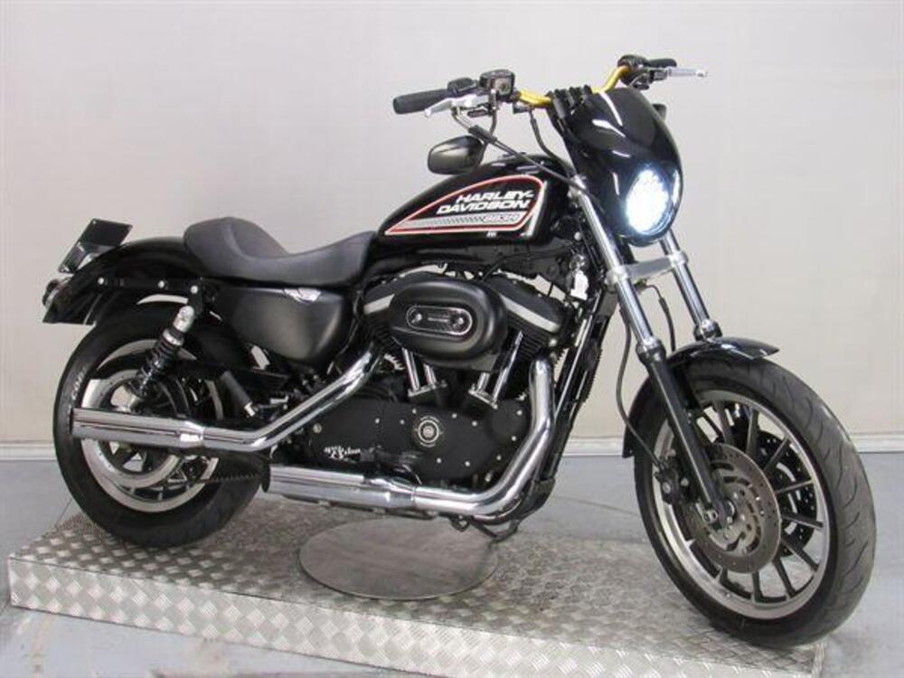 Harley-Davidson 883 R (2004 - 05) - XL 883R (2)