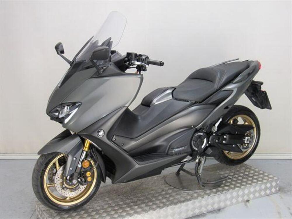 Yamaha T-Max 560 Tech Max (2021) (3)