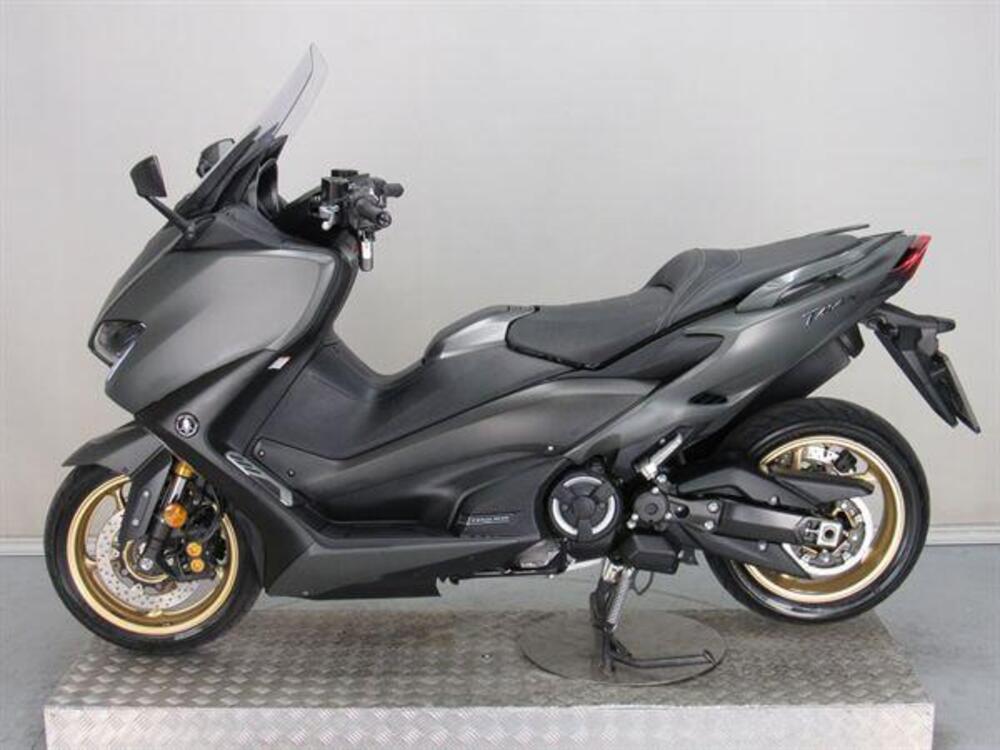 Yamaha T-Max 560 Tech Max (2021) (4)