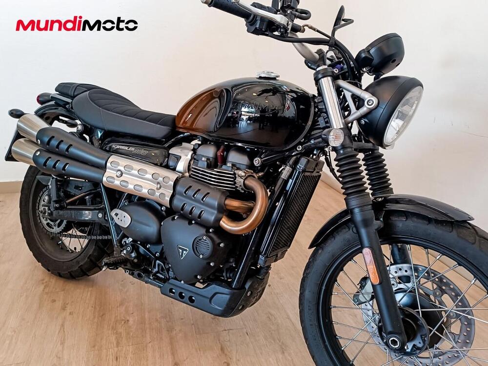 Triumph Scrambler 900 Stealth Edition (2024) (5)