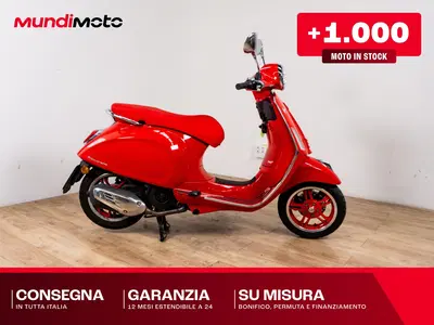 Vespa Primavera 125 RED (2025 - 26) usata