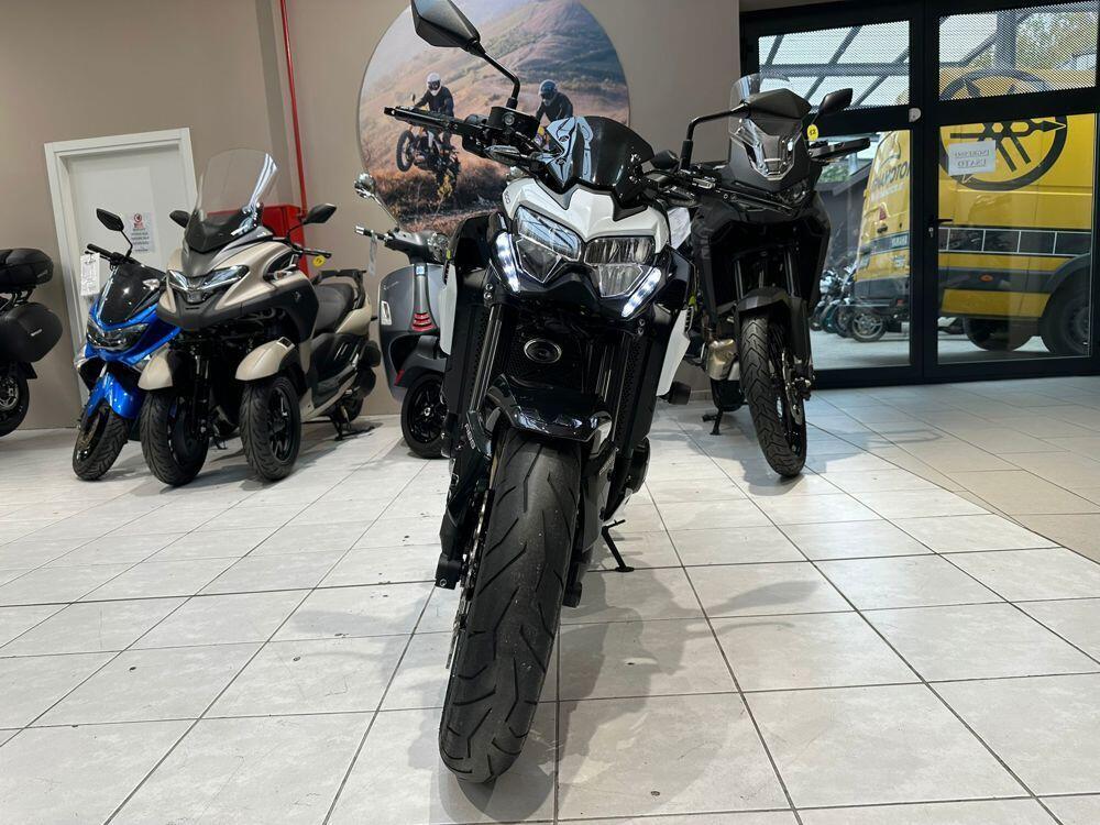 Kawasaki Z 900 (2020) (2)