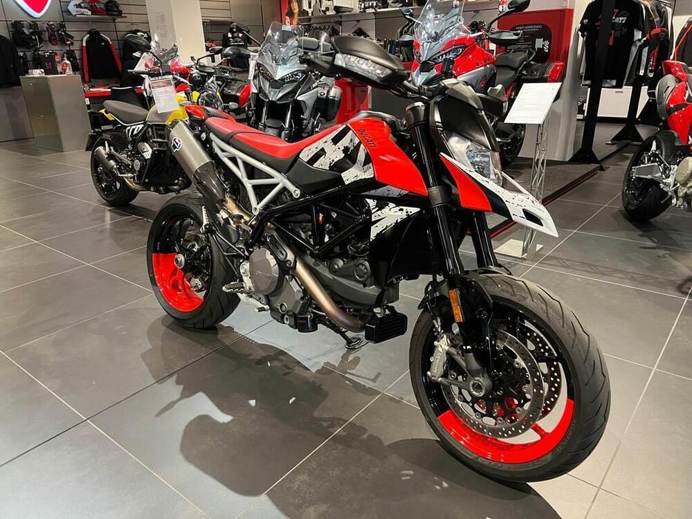 Ducati Hypermotard 950 RVE (2022 - 25) (2)