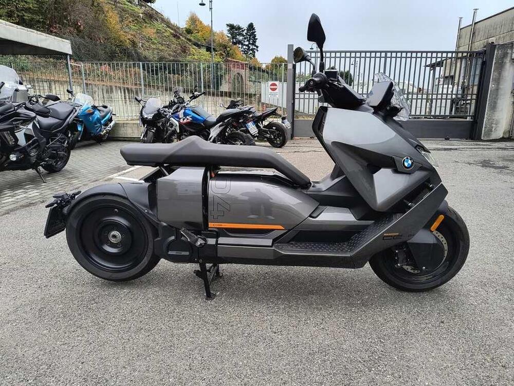 Bmw CE 04 (2021 - 25) (4)