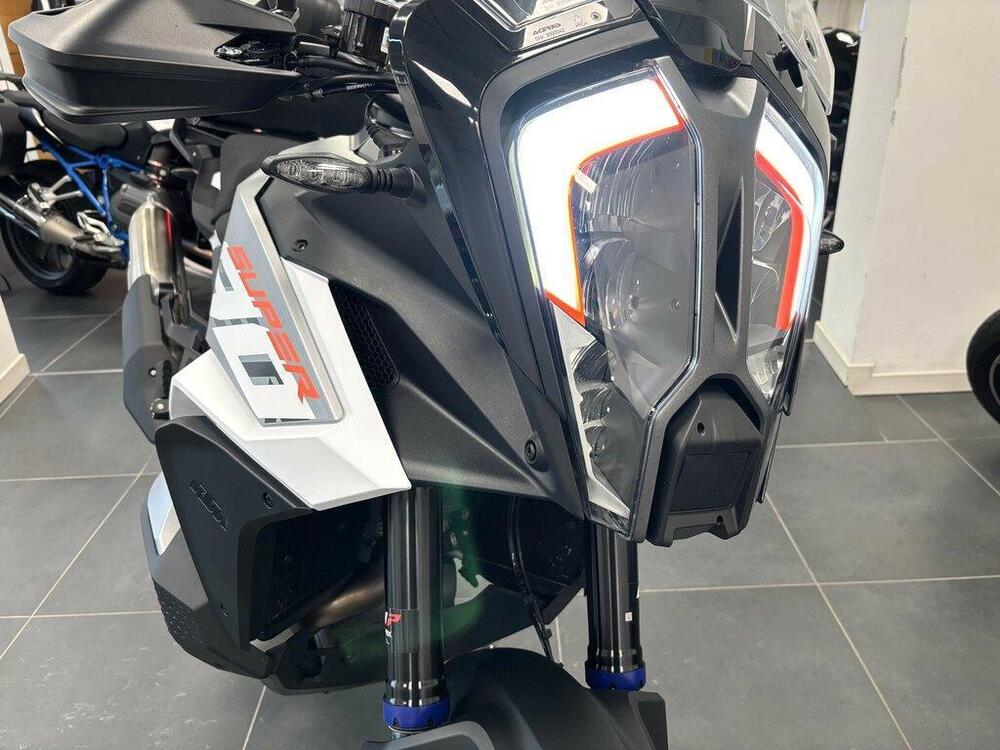 KTM 1290 Super Adventure S (2022 - 25) (3)