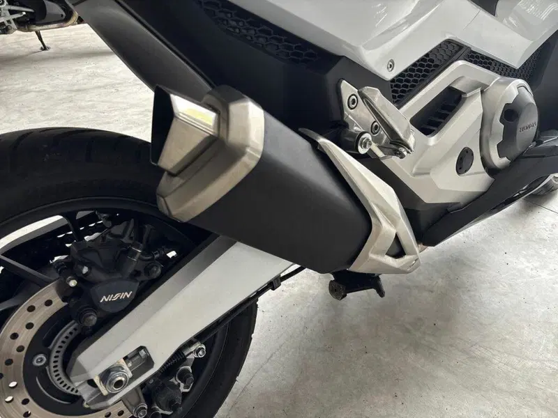 Honda Forza 750 DCT (2021 - 24) (10)