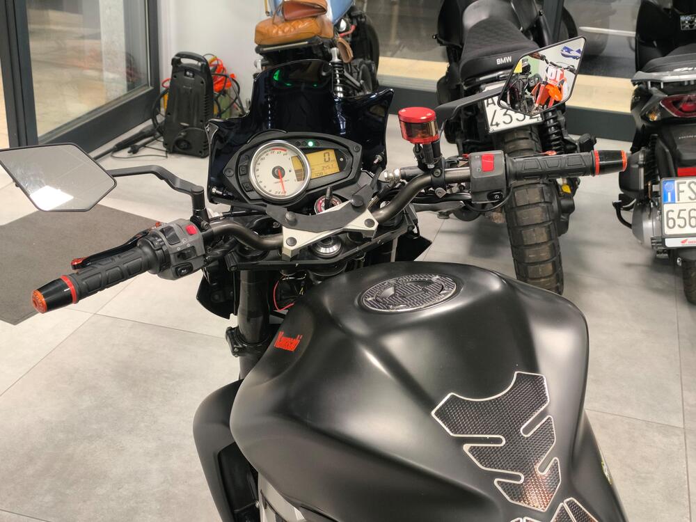 Kawasaki Z 750 (2007 - 14) (4)