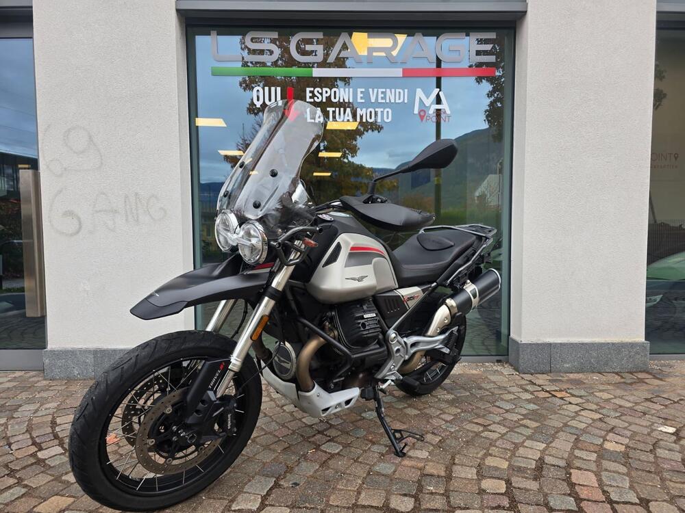 Moto Guzzi V85 TT Travel (2024 - 25) (3)