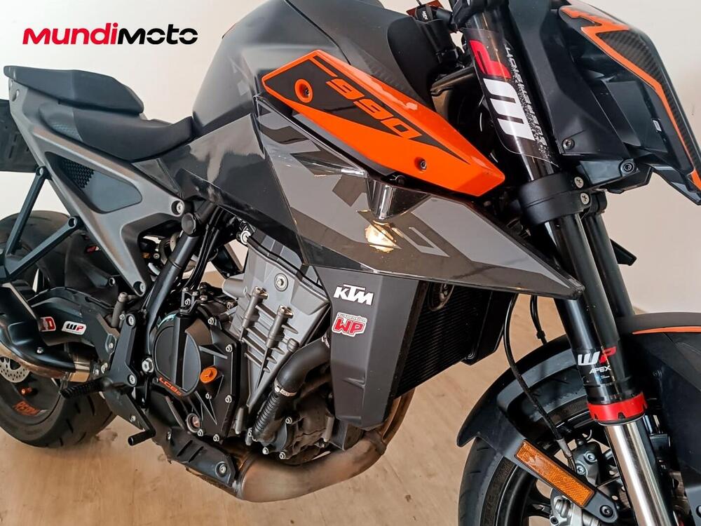 KTM 990 Duke R (2026) (5)