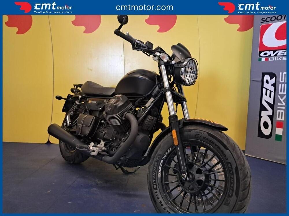 Moto Guzzi V9 Bobber (2016 - 18) (2)