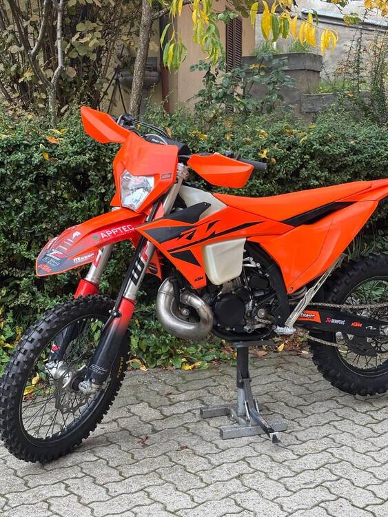 KTM 300 EXC (2025) (2)