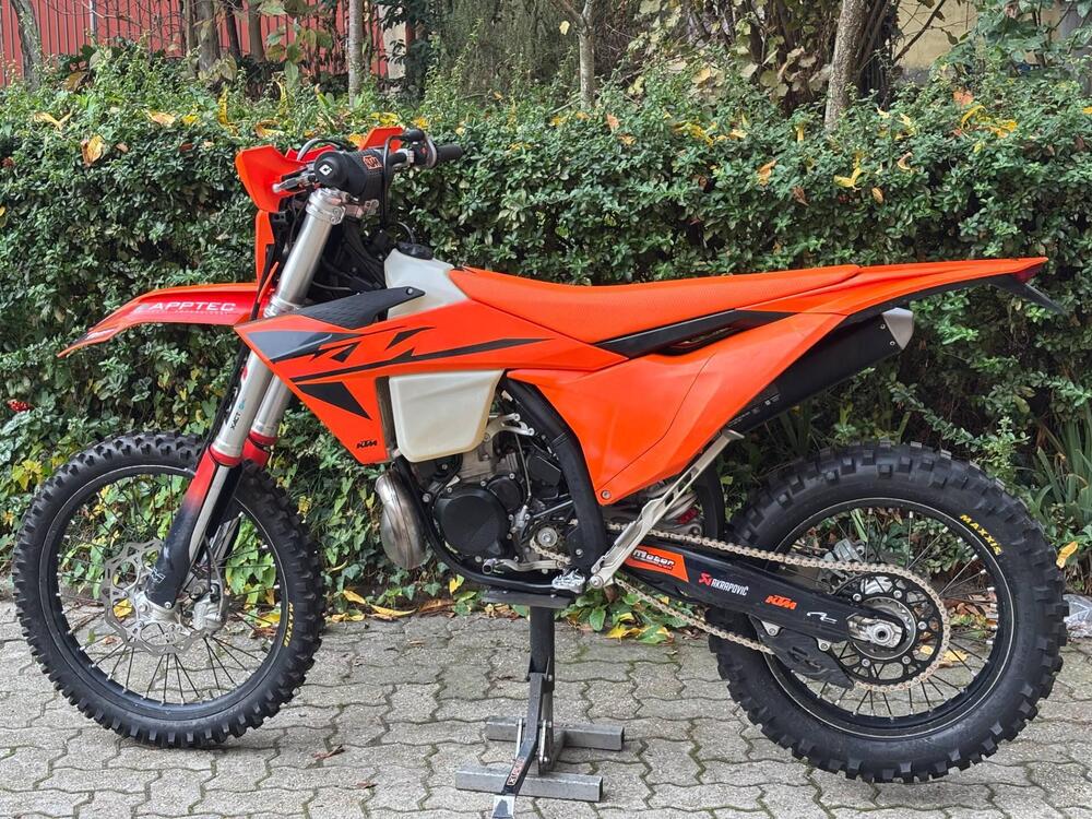 KTM 300 EXC (2025) (3)