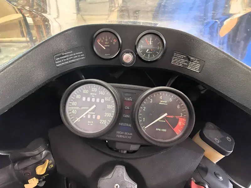 Bmw R100RS (4)