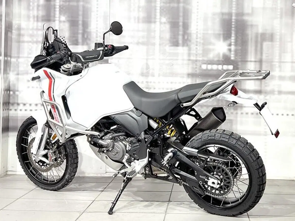 Ducati DesertX (2022 - 25) (2)