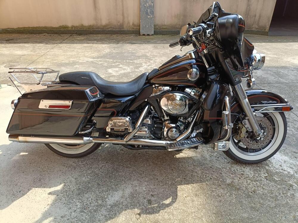 Harley-Davidson 1450 Electra Glide Ultra Classic (1999 - 02) - FLHTCUI (4)