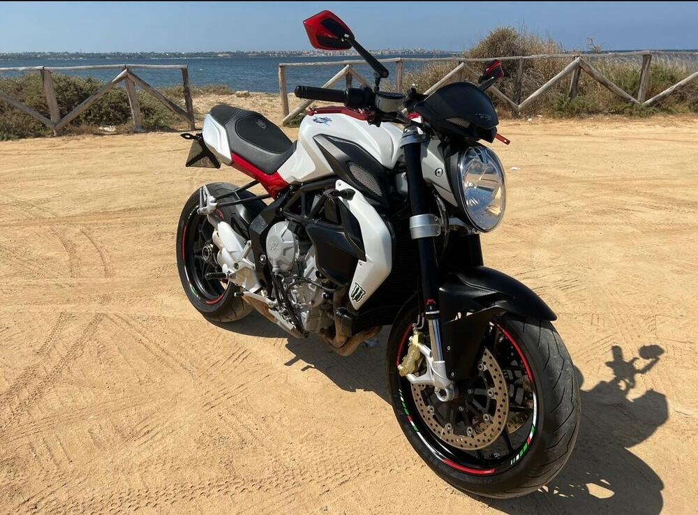 MV Agusta Brutale 675 EAS ABS (2011 - 16)