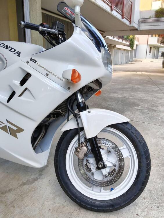 Honda VFR 750 F (1986 - 87) (4)