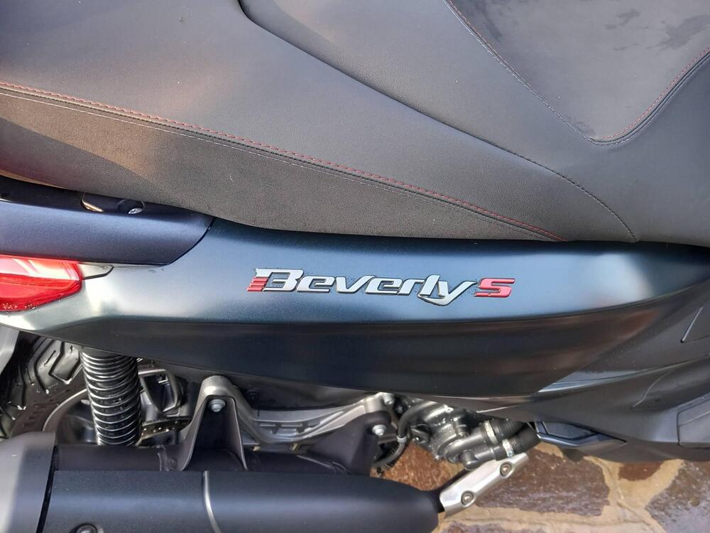 Piaggio Beverly 300 S (2021) (5)
