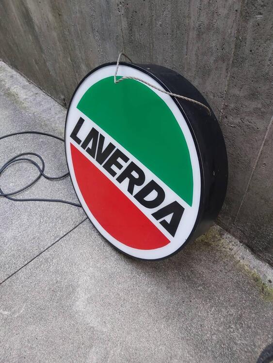 Insegna luminosa Laverda 100 % (3)