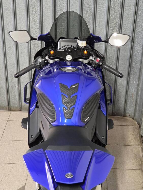 Yamaha YZF R7 (2021 - 25) (5)