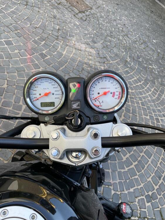 Honda Hornet 600 (2003 - 04) (5)