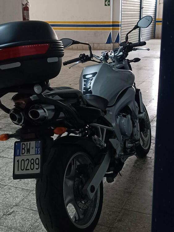 Yamaha FZ6 (2004 - 07) (3)