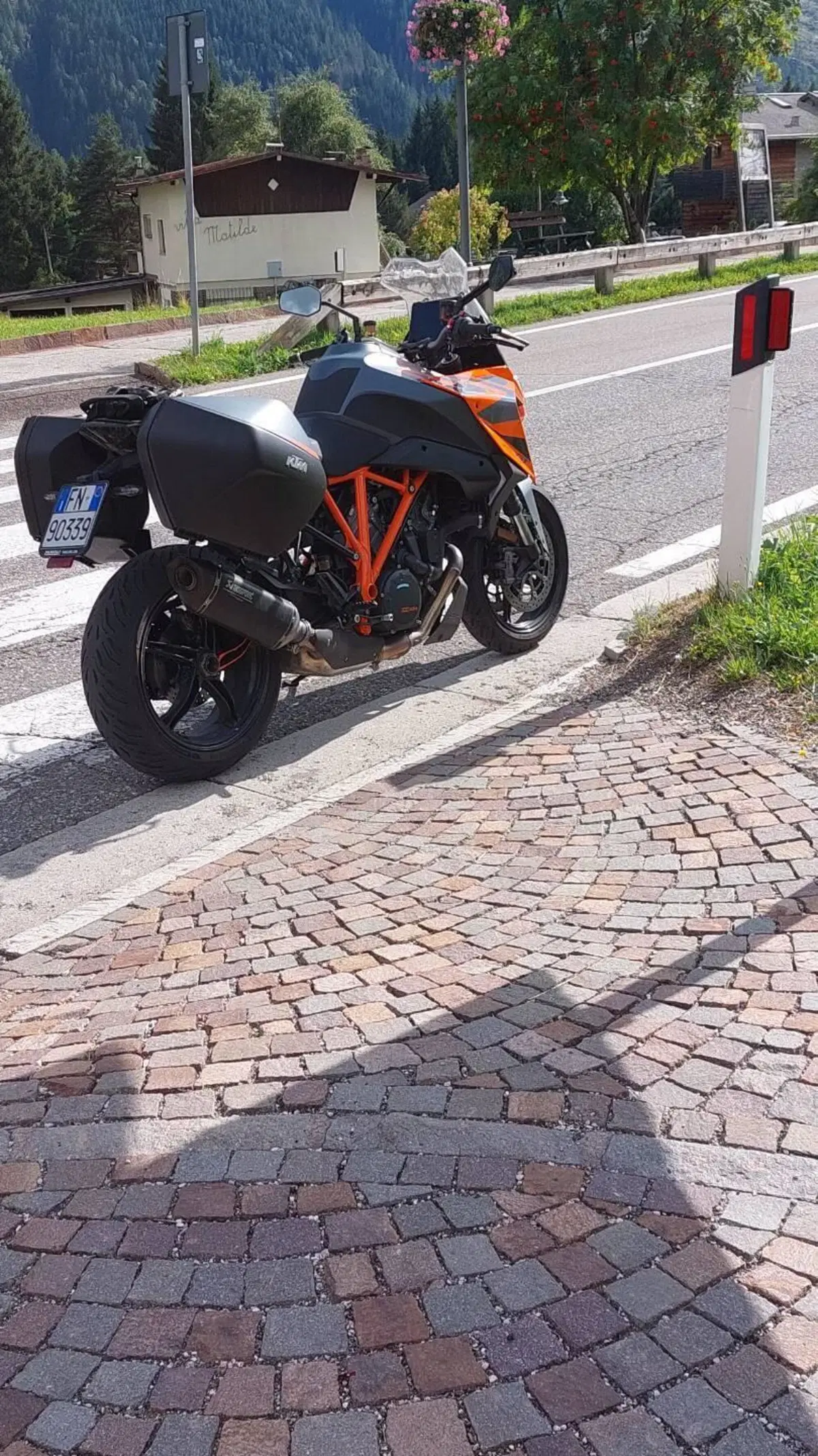 KTM 1290 Super Duke GT (2022 - 25)