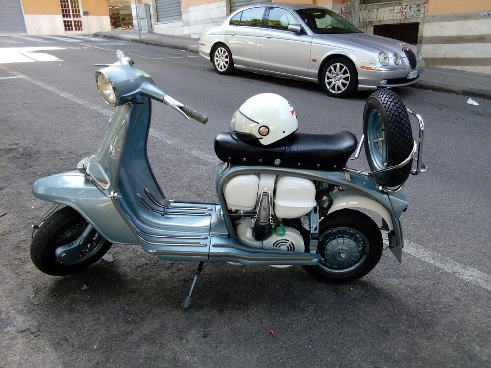 Lambretta 125 special  (4)