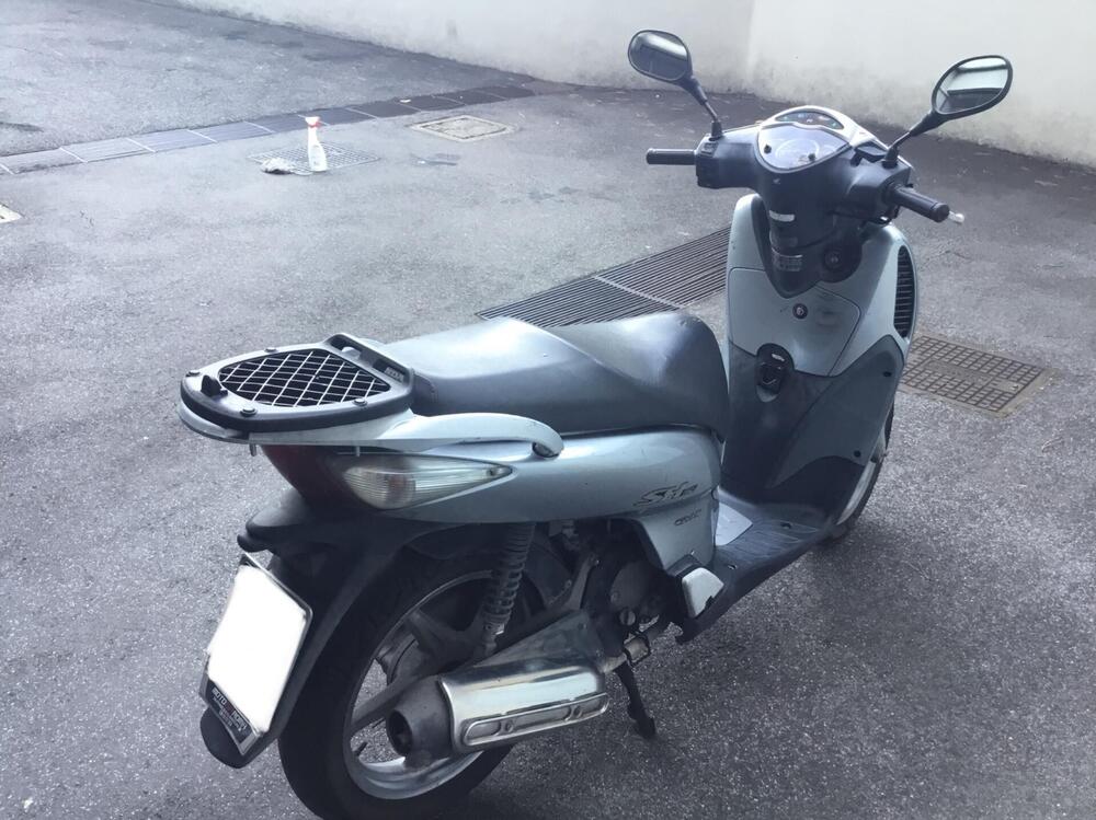 Honda SH 150 i (2005 - 08) (2)