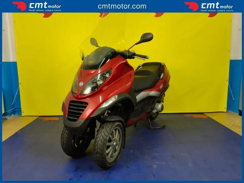 Piaggio MP3 250 i.e. (2)