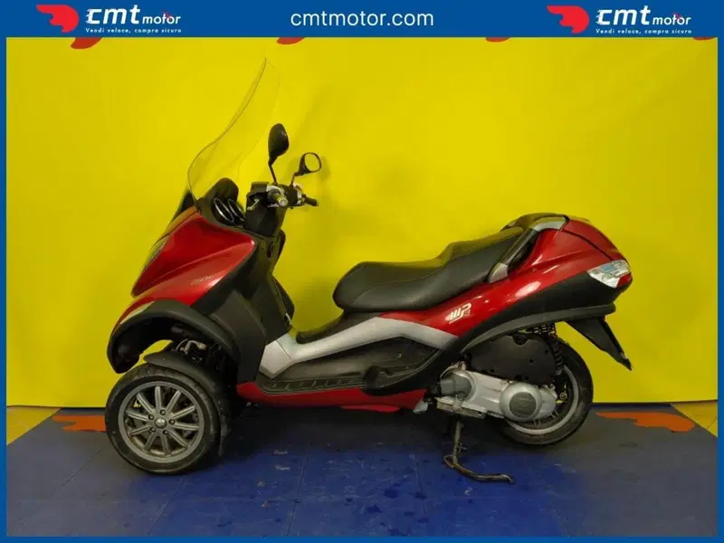 Piaggio MP3 250 i.e. (3)