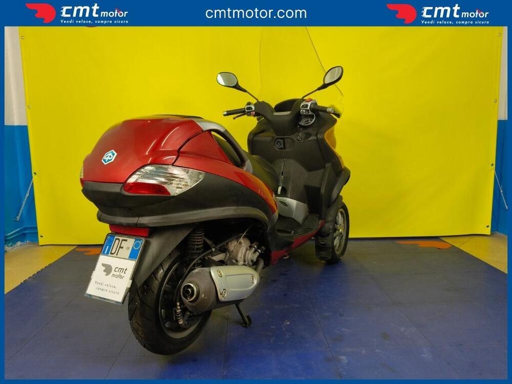 Piaggio MP3 250 i.e. (4)