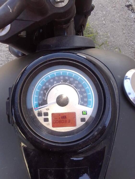 Um Italia Renegade Commando 125 (2019 - 22) (4)