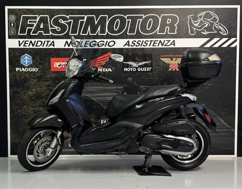 Piaggio Beverly 350 Police ABS-ASR (2018 - 20) (3)
