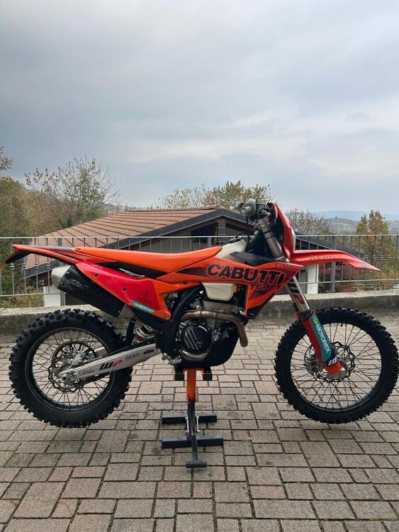 KTM 250 EXC-F (2024) (3)