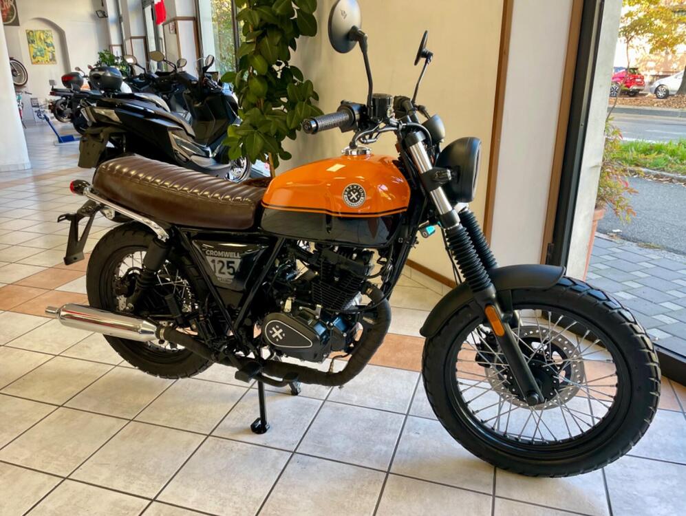 Brixton Motorcycles Cromwell 125 ABS (2021 - 25) (3)