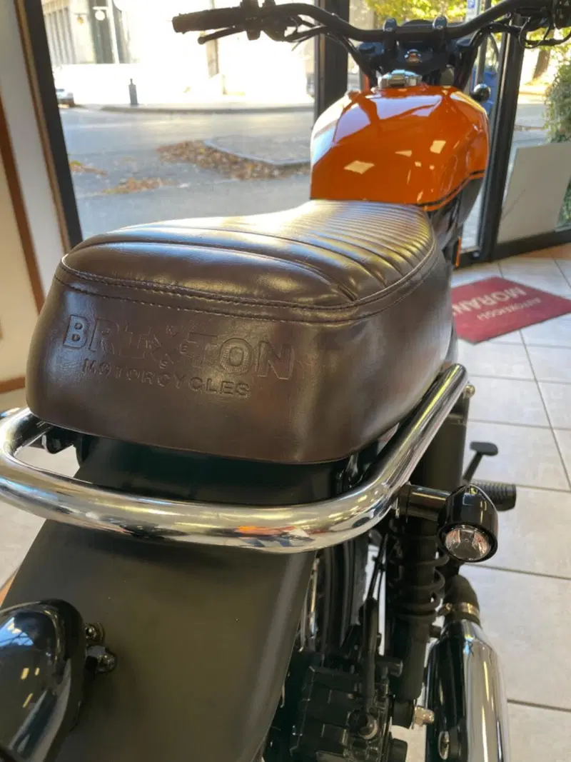 Brixton Motorcycles Cromwell 125 ABS (2021 - 26) (7)