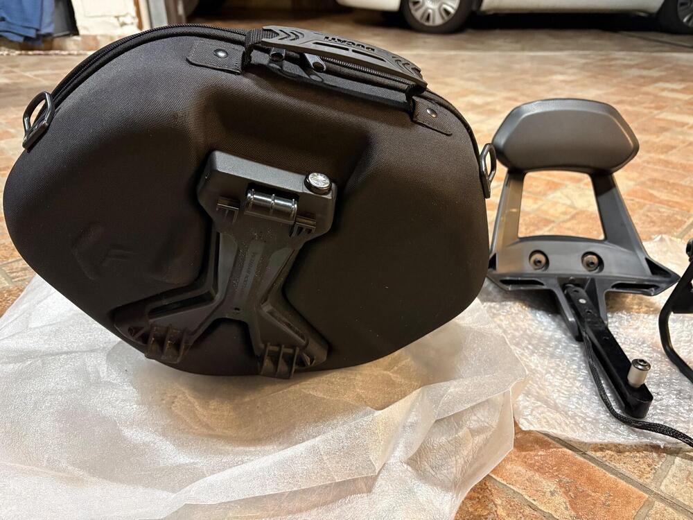 Kit Borse Ducati Diavel 1260 (3)